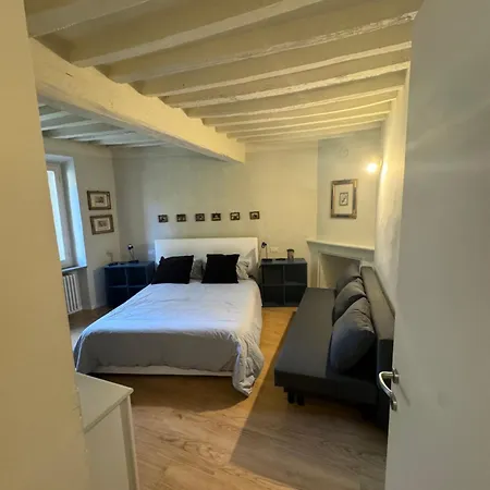 Beautiful Center Apartments - Posti Auto Privati Prenotabili Parma Exterior foto