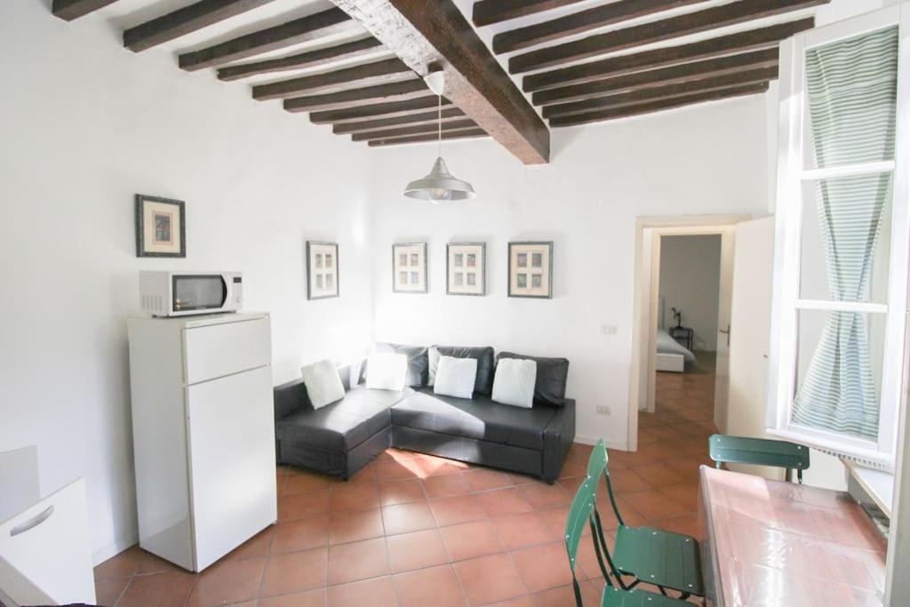 Beautiful Center - Posti Auto Privati Prenotabili Apartment *